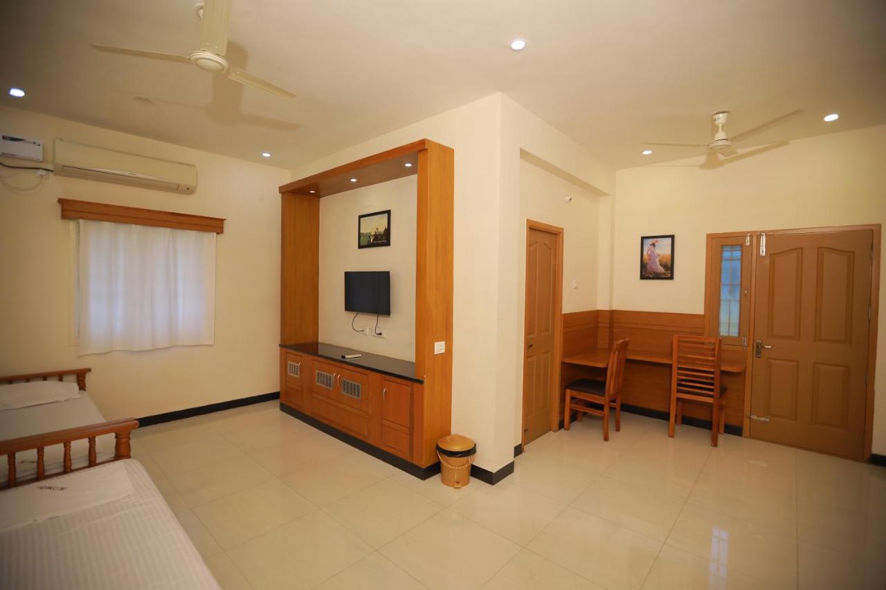 Jmj Comfort Hotel Salem Bagian luar foto
