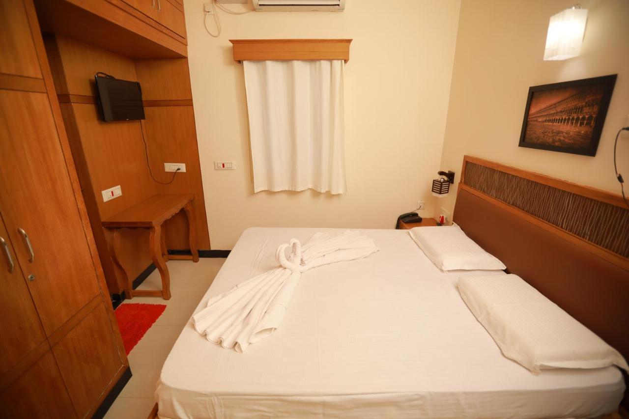 Jmj Comfort Hotel Salem Bagian luar foto
